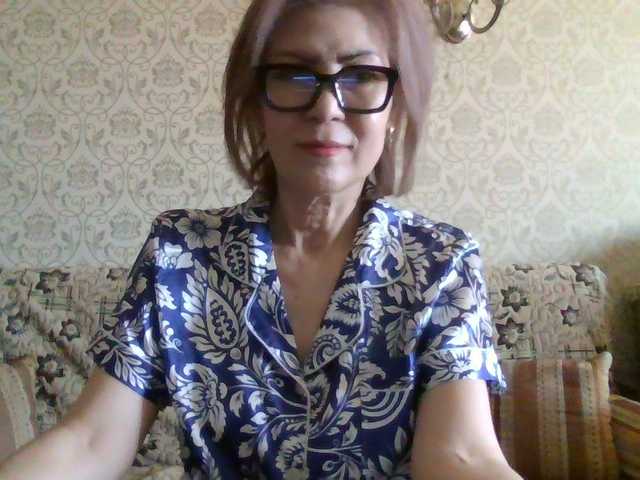 Elegant00Lady