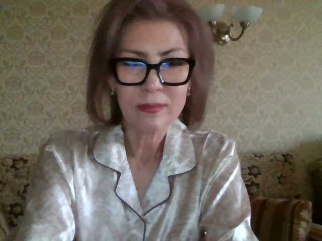 Elegant00Lady live cam on BongaCams