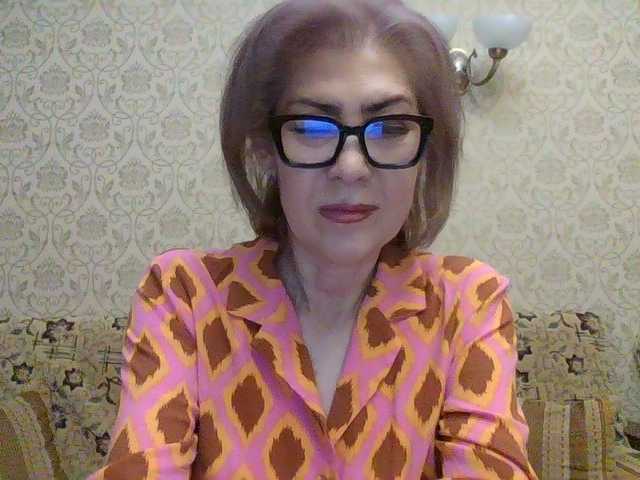 Elegant00Lady live cam on BongaCams