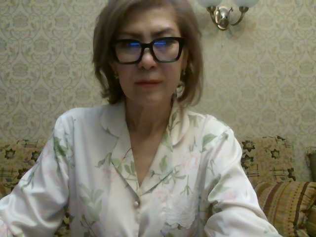Elegant00Lady live cam on BongaCams