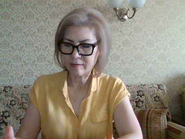 Elegant00Lady live cam on BongaCams