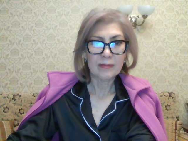 Elegant00Lady