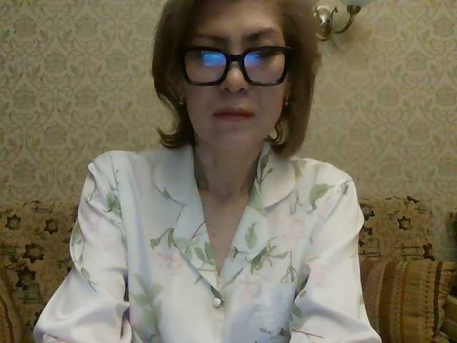 Elegant00Lady