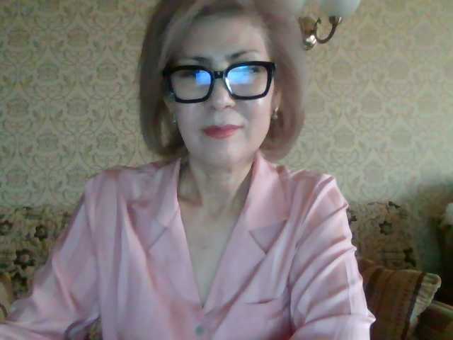 ElegantLady00 live cam on BongaCams
