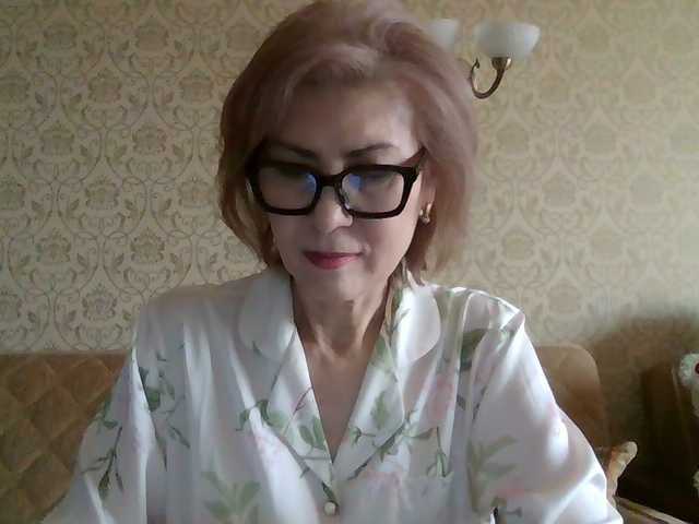 elegant00lady cam belle