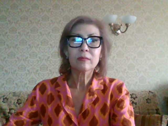 Elegant00Lady live cam on BongaCams