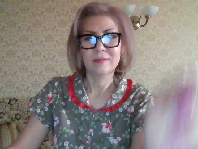 Elegant00Lady