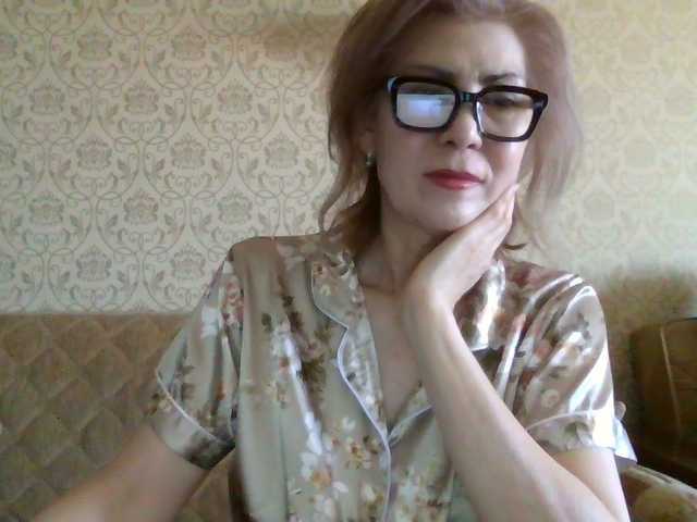 Elegant00Lady