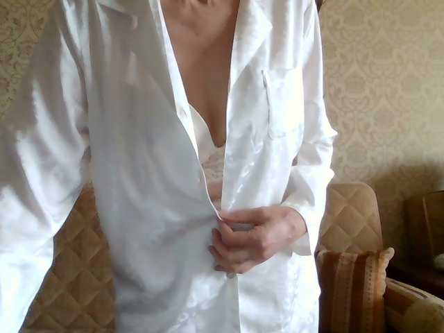 Elegant00Lady