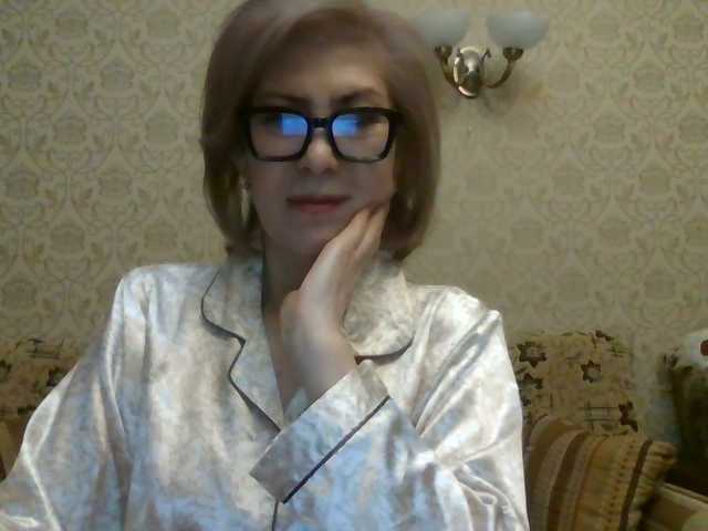 ElegantLady00 live cam on BongaCams