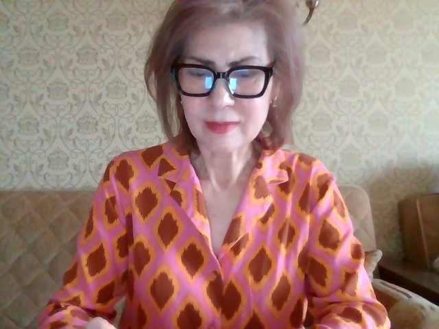 Elegant00Lady