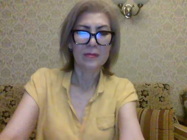 Elegant00Lady