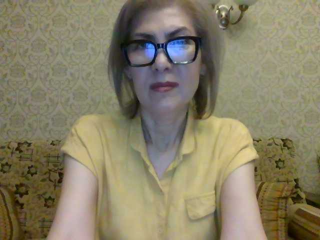 Elegant00Lady