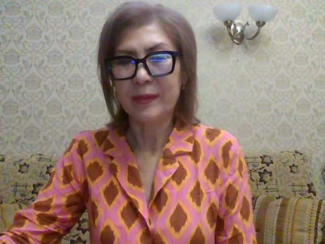 Elegant00Lady live cam on BongaCams