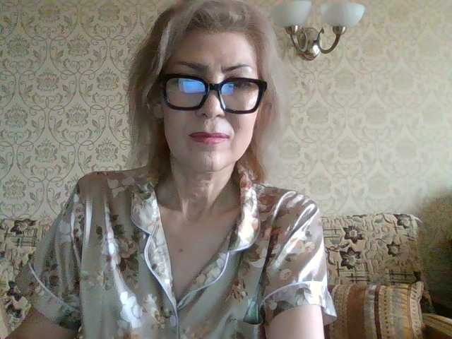 Elegant00Lady live cam on BongaCams