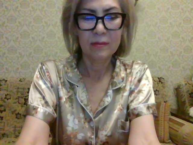 Elegant00Lady live cam on BongaCams