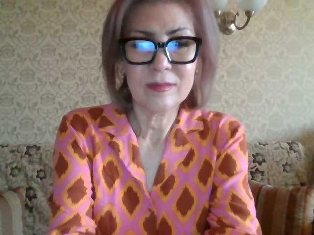 Elegant00Lady live cam on BongaCams