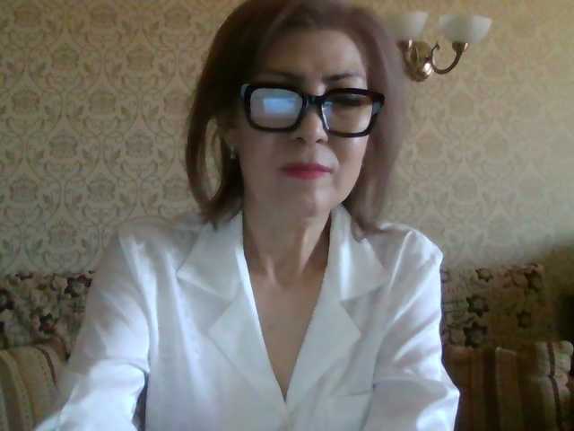 Elegant00Lady live cam on BongaCams