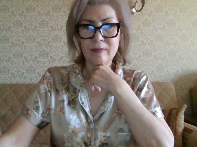 Elegant00Lady