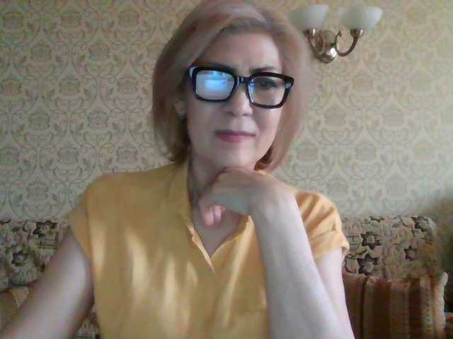 Elegant00Lady