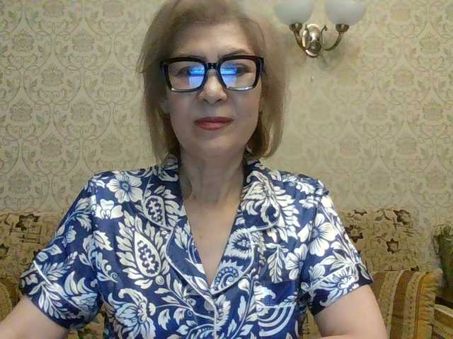 Elegant00Lady live cam on BongaCams