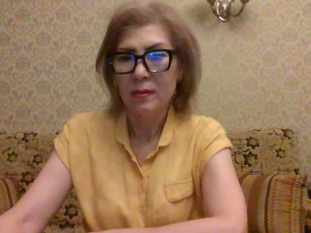 Elegant00Lady live cam on BongaCams
