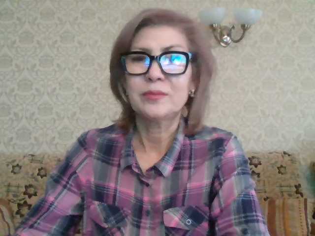 Elegant00Lady