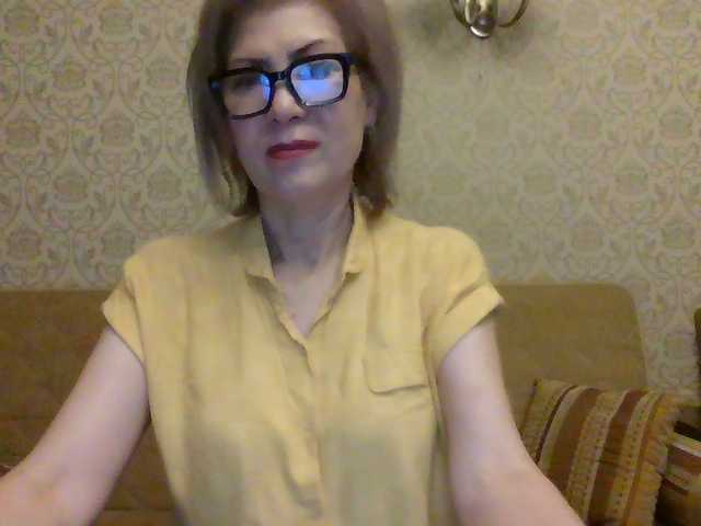 Elegant00Lady live cam on UnifiedCams