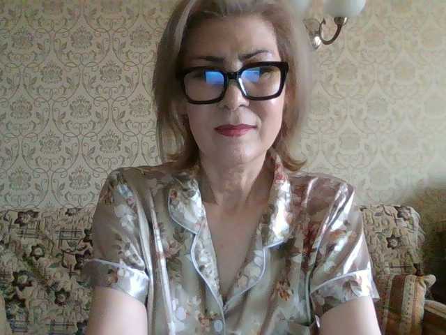 Elegant00Lady