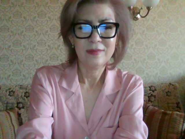 Elegant00Lady