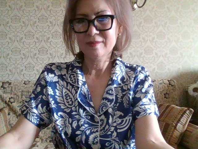 Elegant00Lady