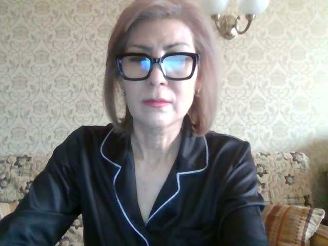 Elegant00Lady live cam on BongaCams