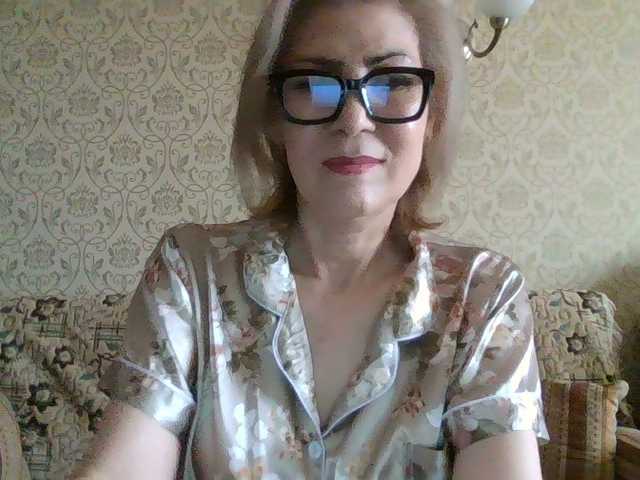 Elegant00Lady