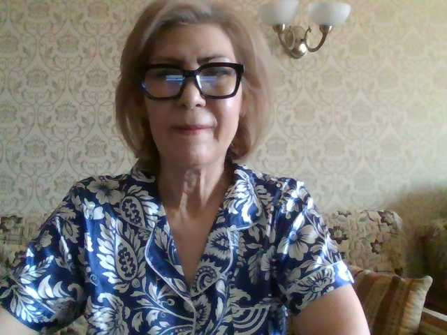 Elegant00Lady live cam on BongaCams
