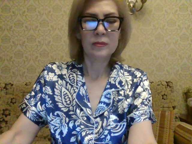 Elegant00Lady
