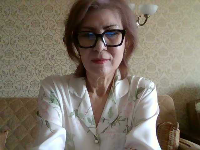 Elegant00Lady's BongaCams show and profile