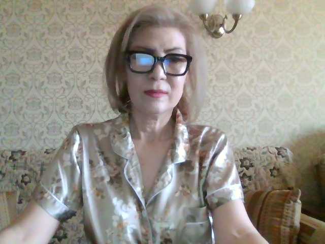 Elegant00Lady
