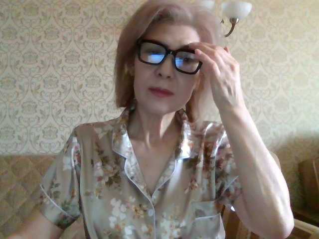 Elegant00Lady live cam on BongaCams