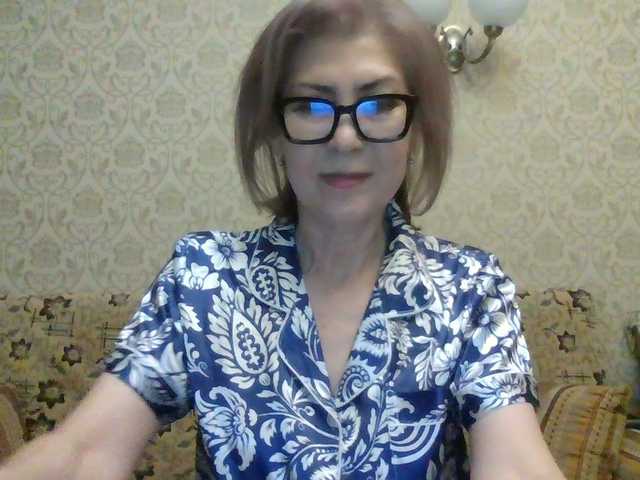 Elegant00Lady