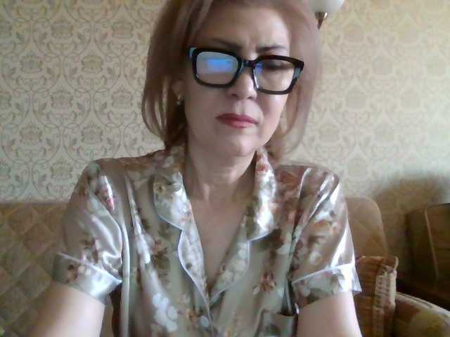 Elegant00Lady