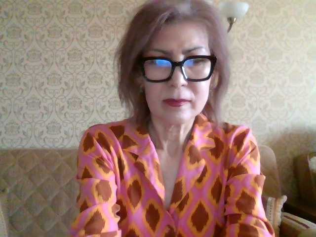 Elegant00Lady's BongaCams show and profile