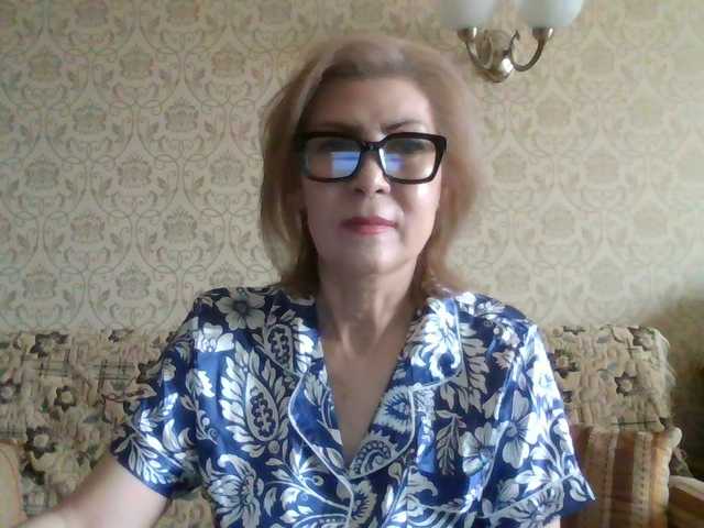 Elegant00Lady live cam on BongaCams