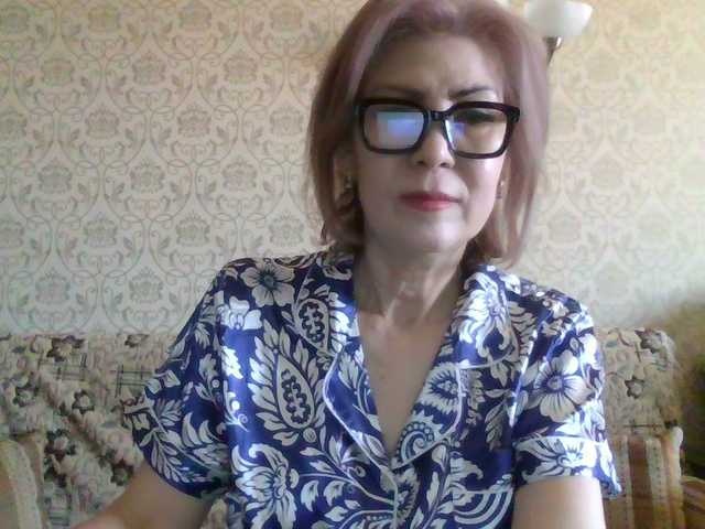 Elegant00Lady live cam on BongaCams