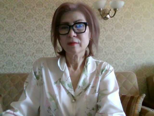 Elegant00Lady's BongaCams show and profile