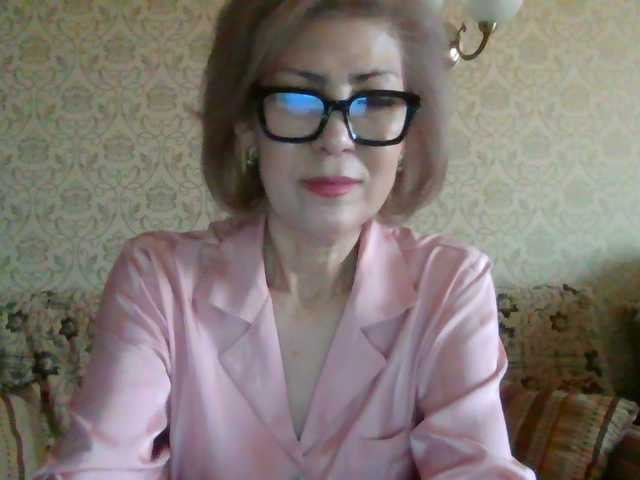 Elegant00Lady