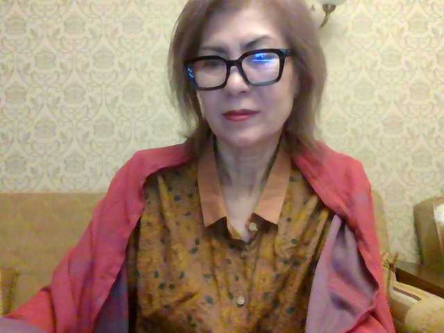 Elegant00Lady's BongaCams show and profile