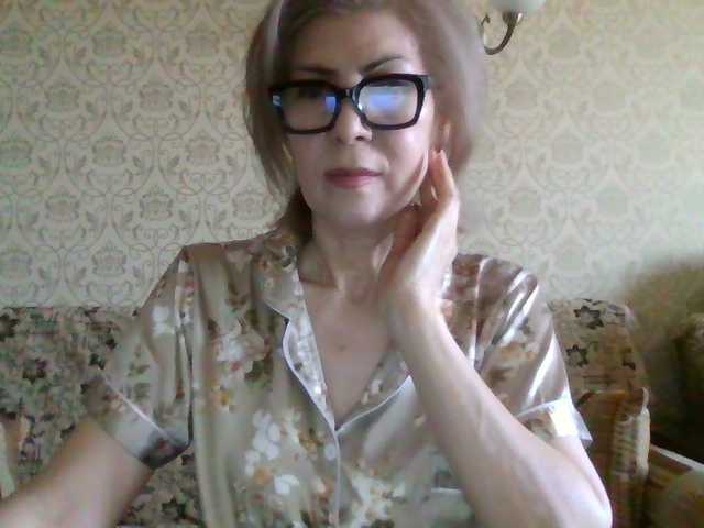 Elegant00Lady