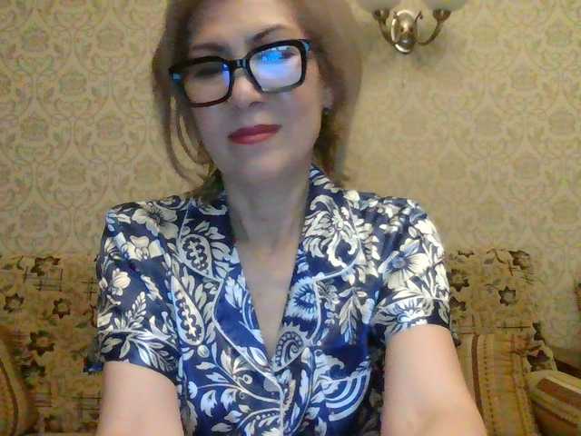 Elegant00Lady