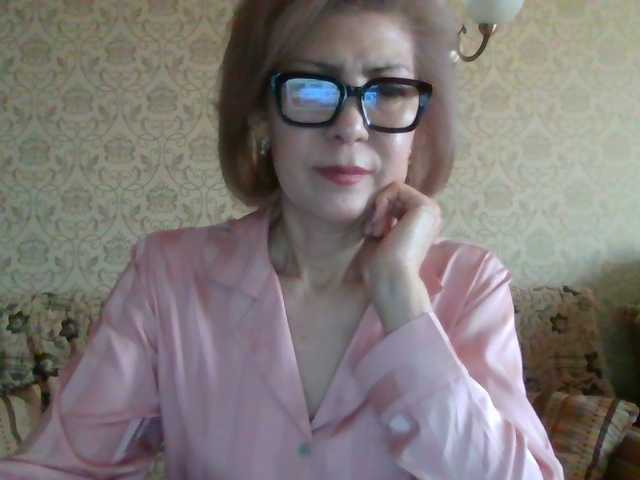 Elegant00Lady