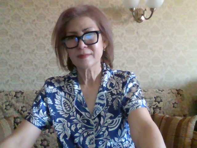 Elegant00Lady live cam on BongaCams